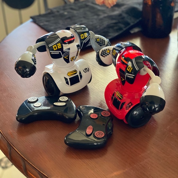 Shaper Image Remote Control Robot Combat Set - Picture 1 of 6